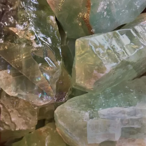 light green green calcite