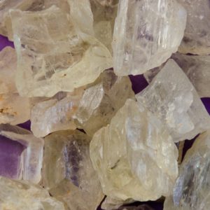 Hiddenite at DreamingGoddess.com