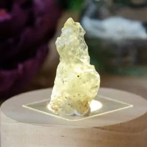 Libyan Desert Glass at DreamingGoddess.com