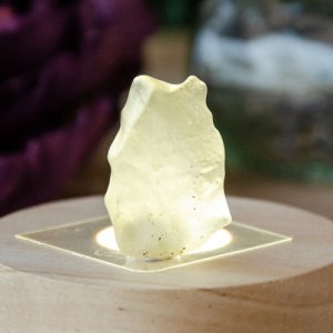 Libyan Desert Glass at DreamingGoddess.com