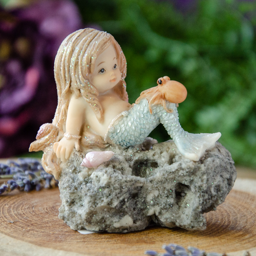 Statue ~ Little Mermaid With Baby Octopus ~ Dreaming Goddess