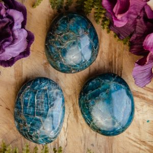 Apatite Palm Stone at DreamingGoddess.com