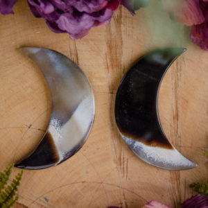 Agate Crescent Moon Pair at DreamingGoddess.com