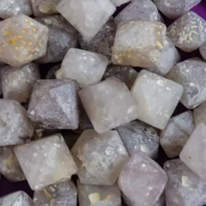 Beta Quartz at DreamingGoddess.com