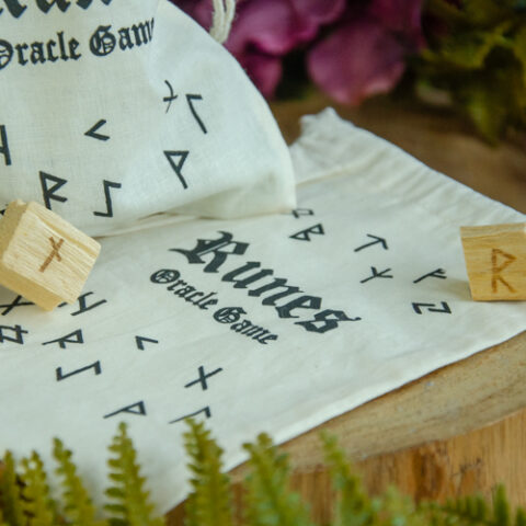 Runes Bag ~ Dreaming Goddess